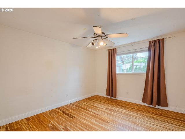 3905 NICHOLSON Rd, Vancouver, WA 98661