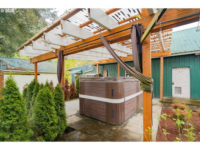 3905 NICHOLSON Rd, Vancouver, WA 98661