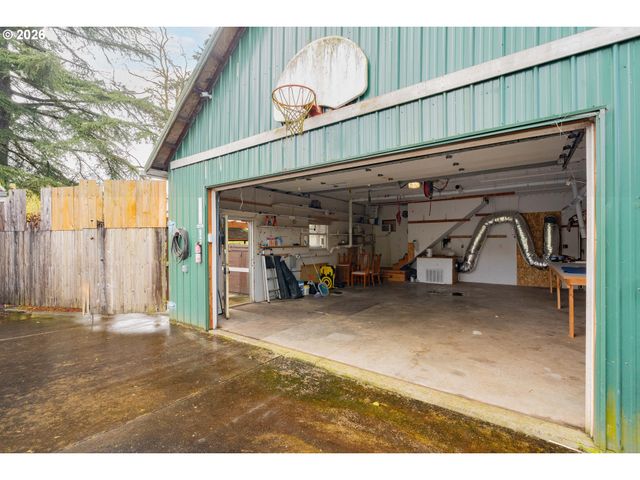 3905 NICHOLSON Rd, Vancouver, WA 98661