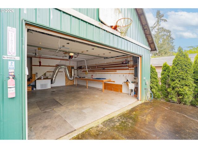 3905 NICHOLSON Rd, Vancouver, WA 98661