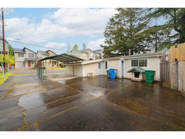 3905 NICHOLSON Rd, Vancouver, WA 98661