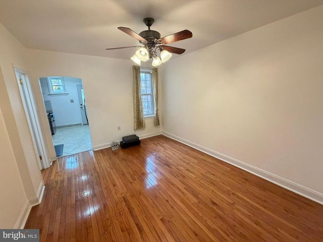 1535 WILLOW ST, Norristown, PA 19401