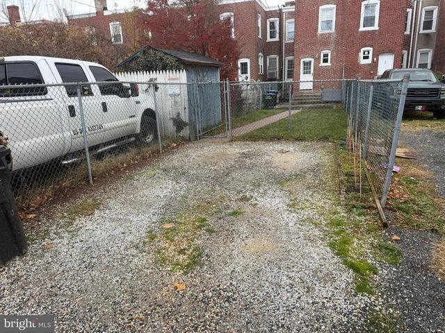 1535 WILLOW ST, Norristown, PA 19401