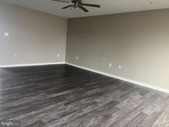 87 CARNES WAY, Martinsburg, WV 25403