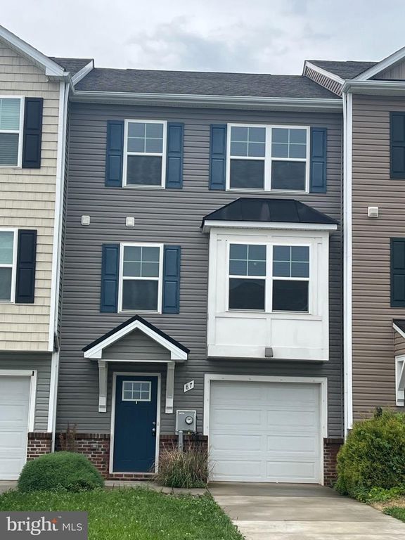 87 CARNES WAY, Martinsburg, WV 25403