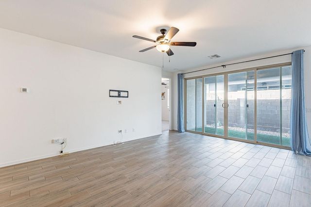 9258 E Static Avenue, Mesa, AZ 85212