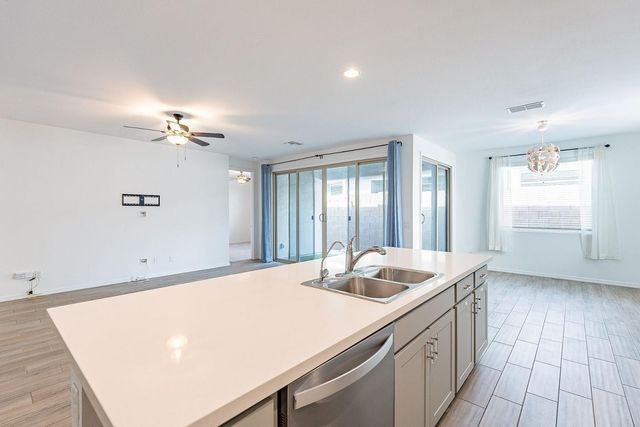 9258 E Static Avenue, Mesa, AZ 85212