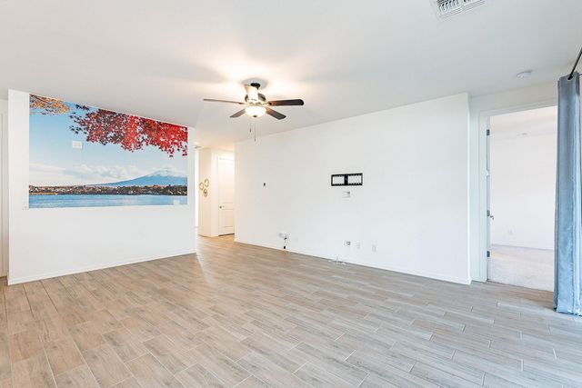 9258 E Static Avenue, Mesa, AZ 85212