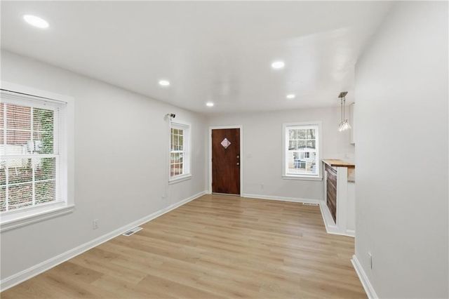 2281 Polar Rock Avenue SW, Atlanta, GA 30315