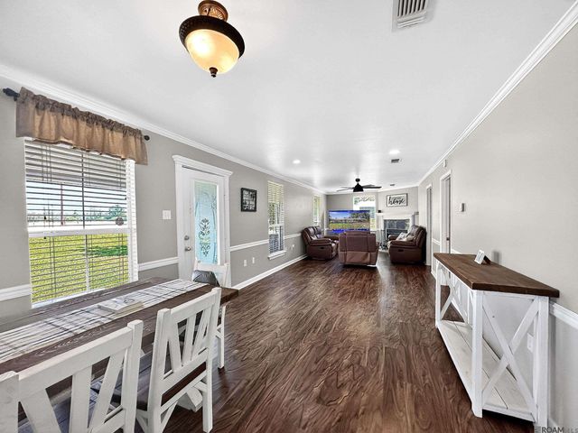 1942 La Hwy 1041, Holden, LA 70744