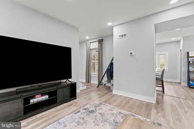 719 WILSON AVE, Sykesville, MD 21784