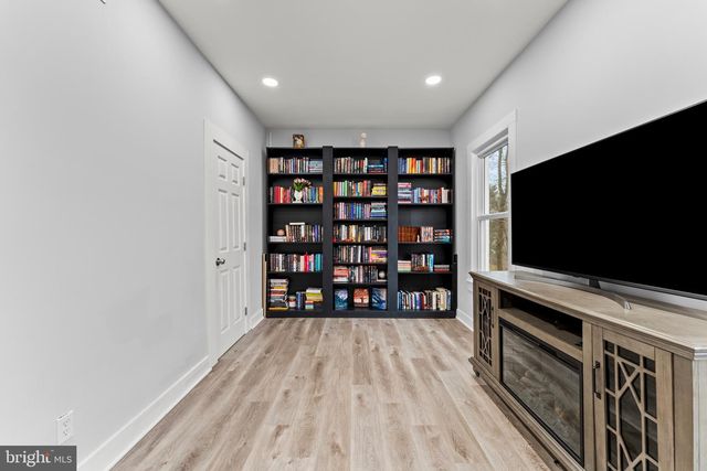 719 WILSON AVE, Sykesville, MD 21784