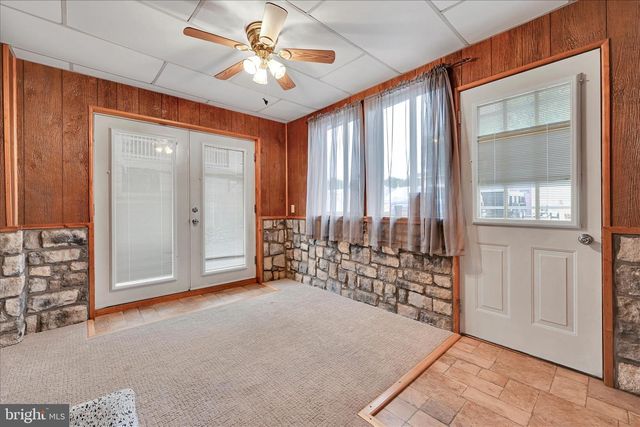 2113 WATER ST, Lebanon, PA 17046