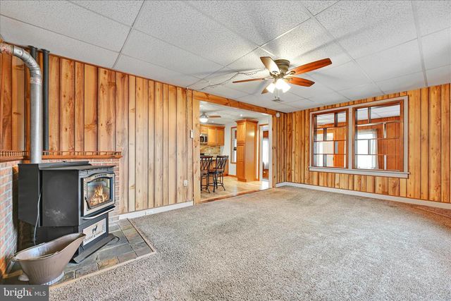 2113 WATER ST, Lebanon, PA 17046