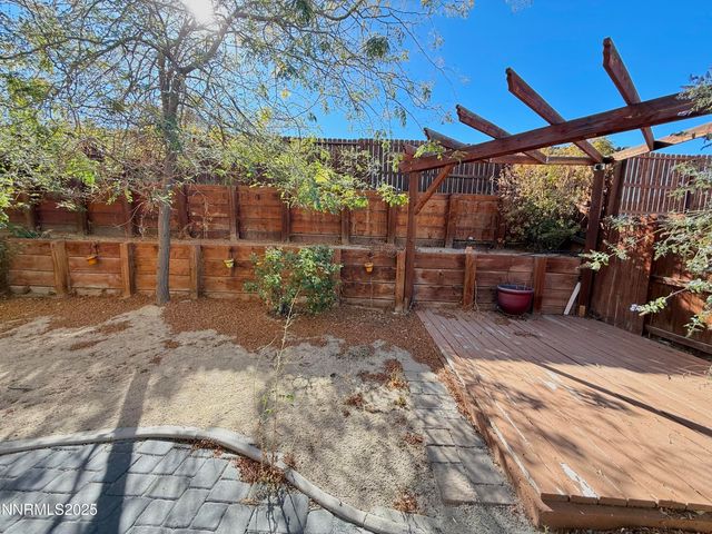 955 Aster Lane, Fernley, NV 89408