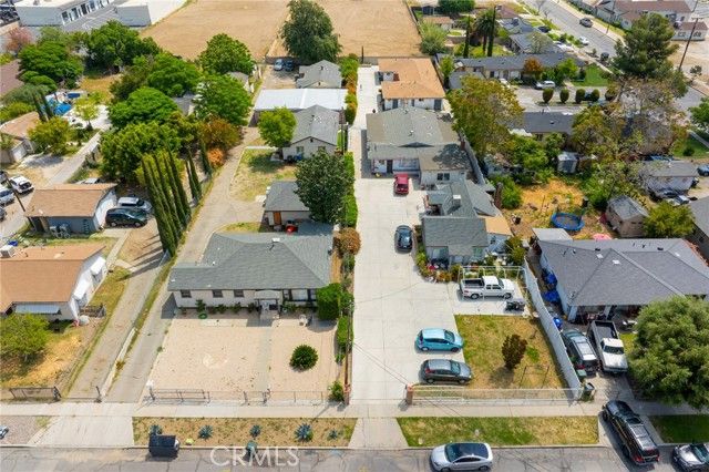 9063 Olive Street, Fontana, CA 92335