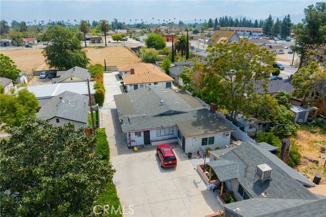 9063 Olive Street, Fontana, CA 92335