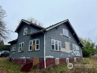 1809 S Fruitland, Puyallup, WA 98371