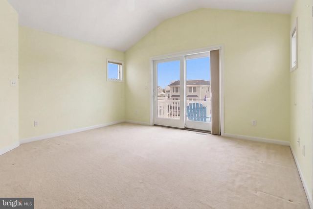 226 N 13TH ST, Surf City, NJ 08008