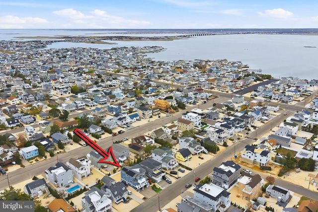 226 N 13TH ST, Surf City, NJ 08008