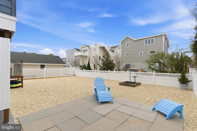 226 N 13TH ST, Surf City, NJ 08008