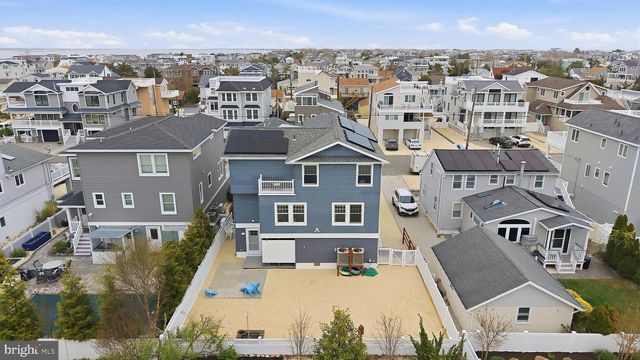 226 N 13TH ST, Surf City, NJ 08008
