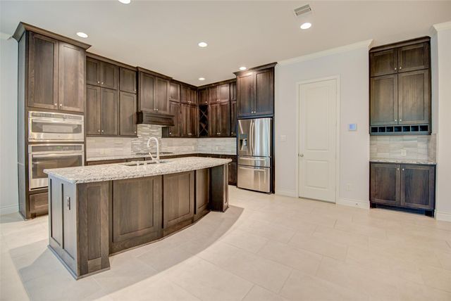 19 Daffodil Meadow Place, The Woodlands, TX 77375