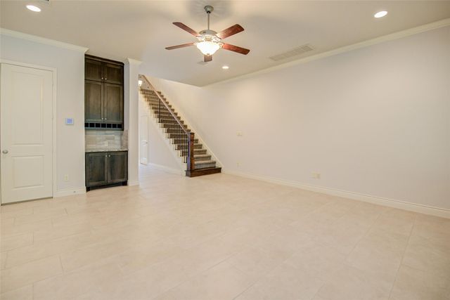 19 Daffodil Meadow Place, The Woodlands, TX 77375