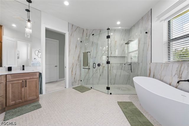 15367 Old Pine CT, Fort Myers, FL 33912