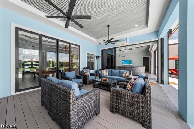 15367 Old Pine CT, Fort Myers, FL 33912
