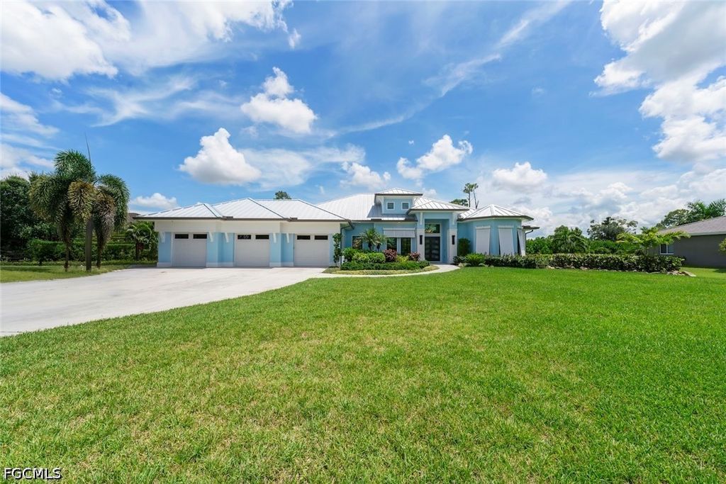 15367 Old Pine CT, Fort Myers, FL 33912