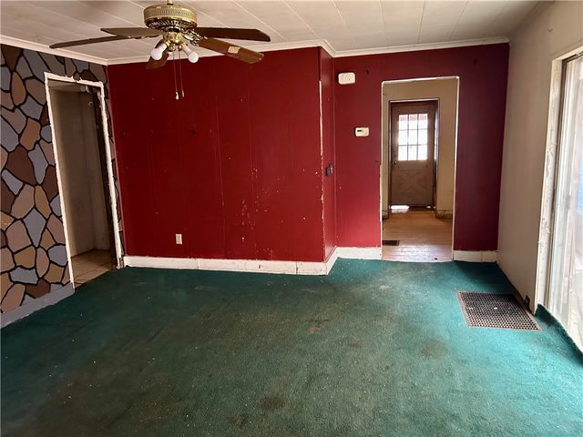 4327 Haldane St, Greenfield, PA 15207