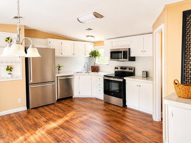 1217 Birch Drive, Summerton, SC 29148