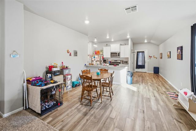 12617 Florence Lane, Yukon, OK 73099