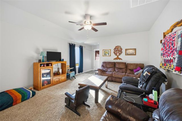 12617 Florence Lane, Yukon, OK 73099