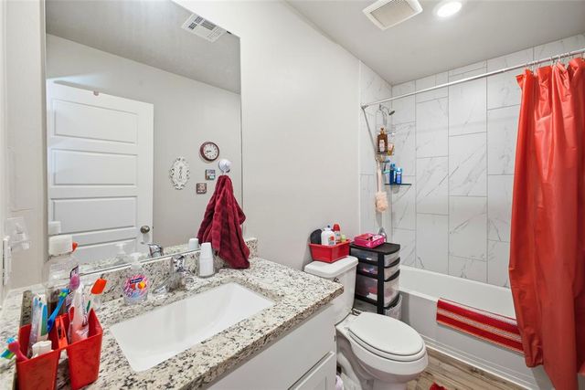 12617 Florence Lane, Yukon, OK 73099