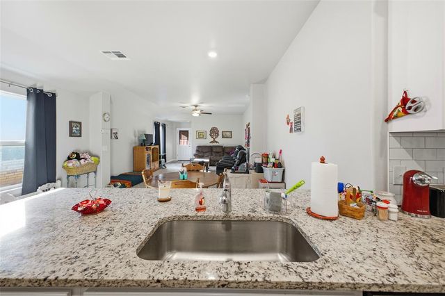 12617 Florence Lane, Yukon, OK 73099