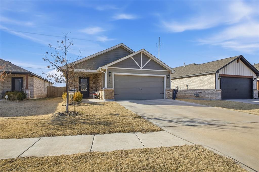 12617 Florence Lane, Yukon, OK 73099