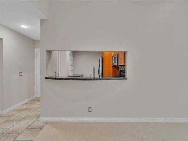 4991 SW 32nd Avenue 4991, Dania Beach, FL 33312