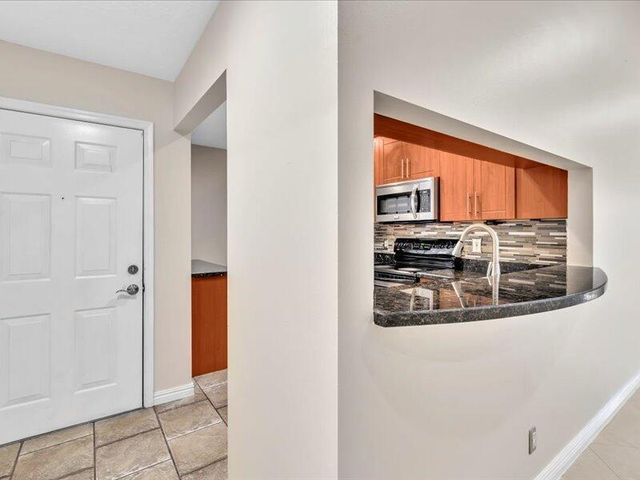 4991 SW 32nd Avenue 4991, Dania Beach, FL 33312