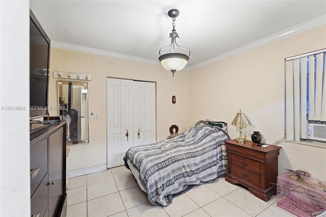 50 SW 58th Ct, Miami, FL 33144