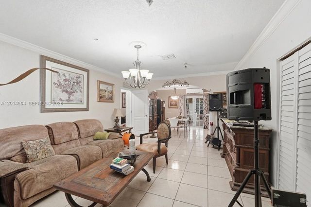 50 SW 58th Ct, Miami, FL 33144