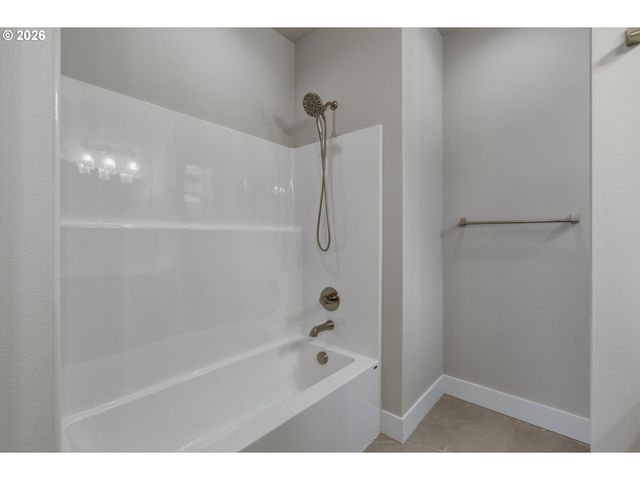 628 Se 34TH St, Battle Ground, WA 98604