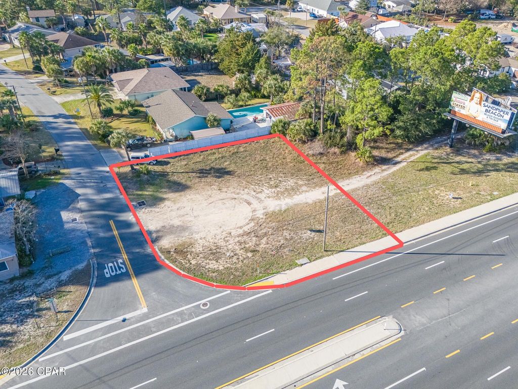 Image 3 of property listing at 401 & 403 N Arnold Road, Panama City Beach, FL 32413