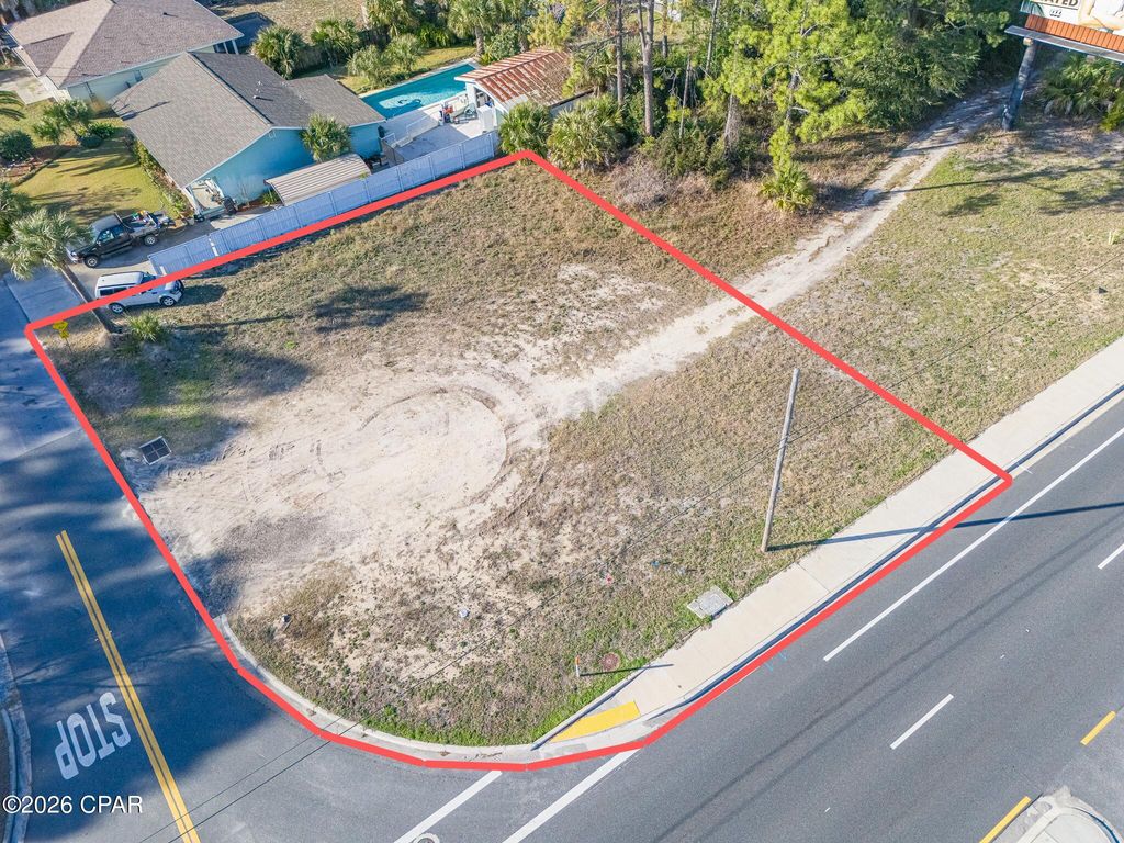 Image 4 of property listing at 401 & 403 N Arnold Road, Panama City Beach, FL 32413