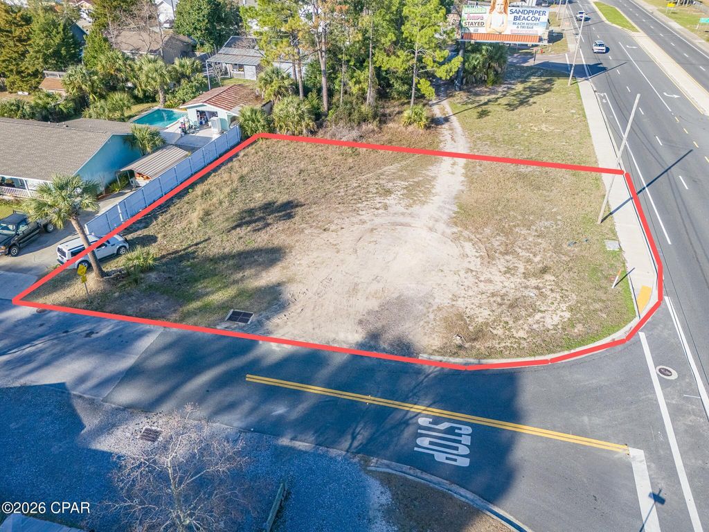 Image 6 of property listing at 401 & 403 N Arnold Road, Panama City Beach, FL 32413