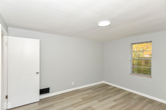 2212 E 86th Street, Indianapolis, IN 46240