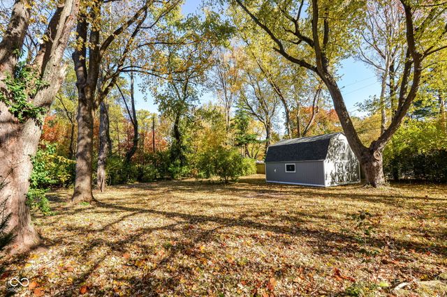 2212 E 86th Street, Indianapolis, IN 46240