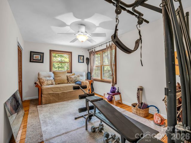 2760 Ugugu Drive, Brevard, NC 28712