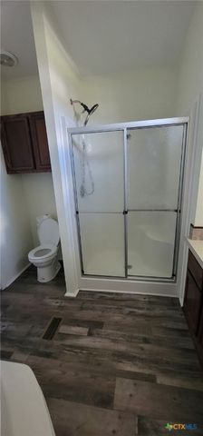 703 W Oakland Avenue, Seadrift, TX 77983